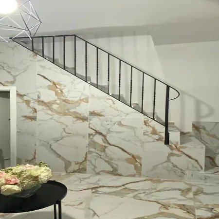 Mergellina Relais 70-